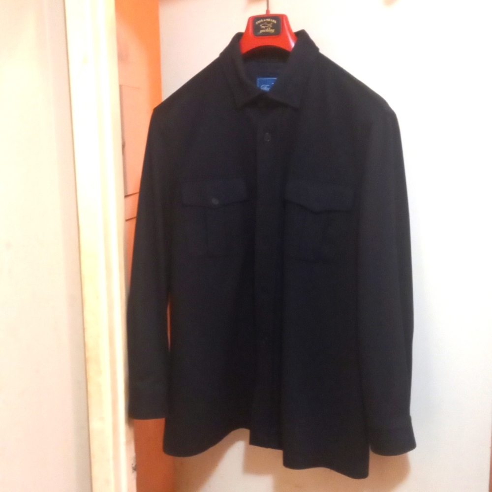 Large faconnable wool coat